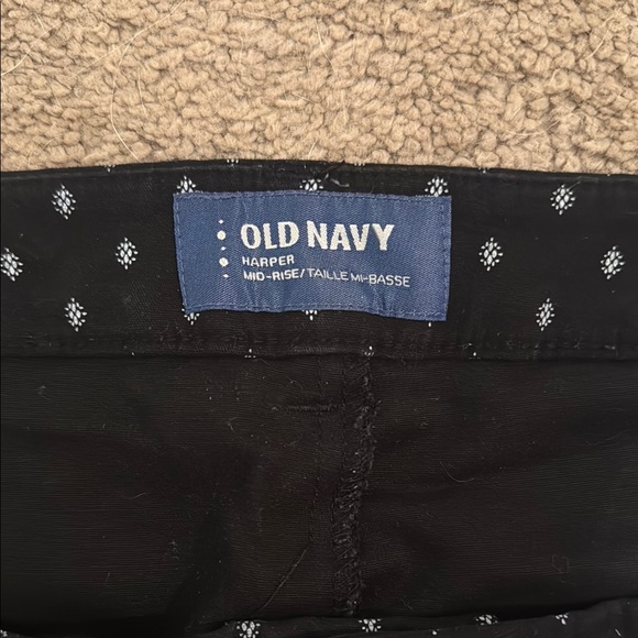 Old Navy‎ Black and White Polka Dot Chinos - Picture 2 of 6
